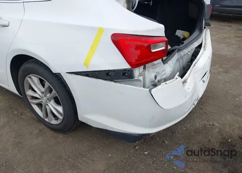 2018 Chevrolet Malibu Lt z USA, uszkodzony, nr VIN 1G1ZD5ST3JF132192